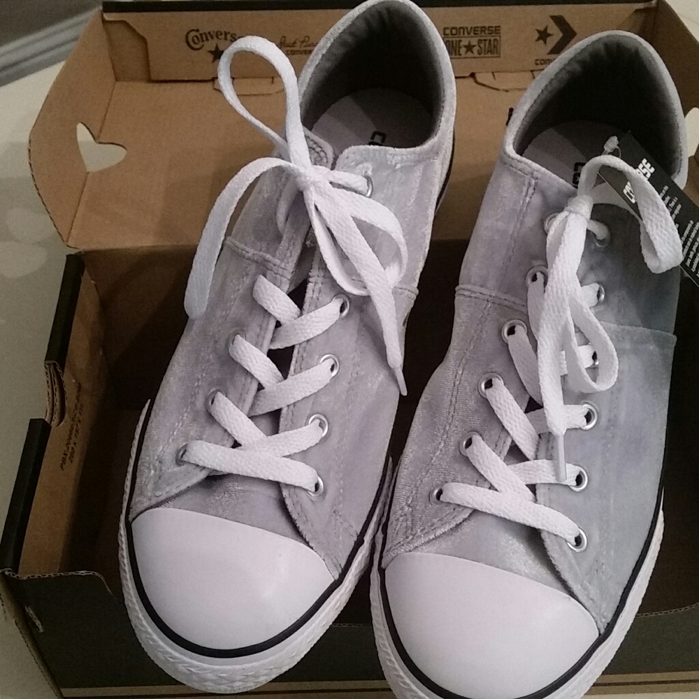 Suede converse